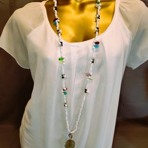 Tropfen-Glasperlenkette mit Murano-Blattanhänger