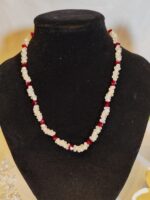 Farfalle-Perlenkette Weiß & Rot – Bild 4