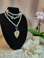 Tropfen-Glasperlenkette mit Murano-Blattanhänger – Bild 2